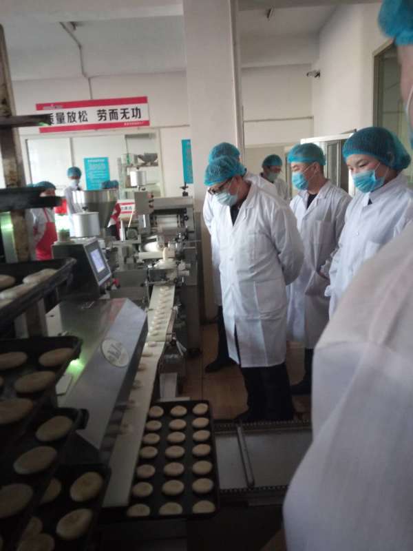 比優(yōu)特于總參觀我公司1.jpg