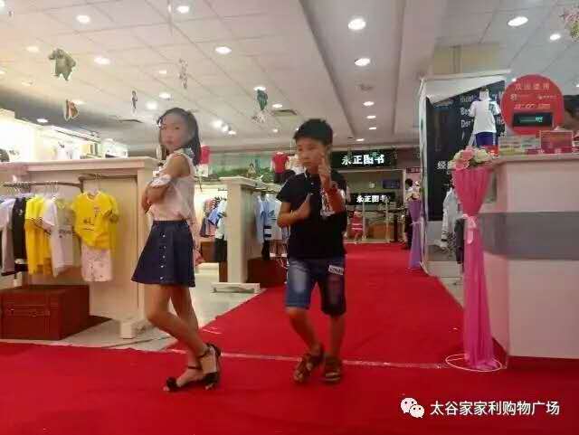 兒童模特走秀3.jpg